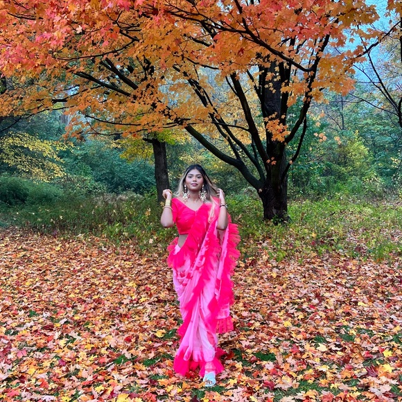 Ruffle Saree - Picture 1 of 2